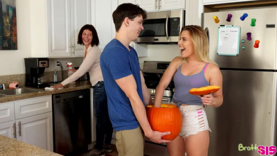 PAWG step-sister Aubrey Sinclair enjoys big dick in a Halloween pumpkin