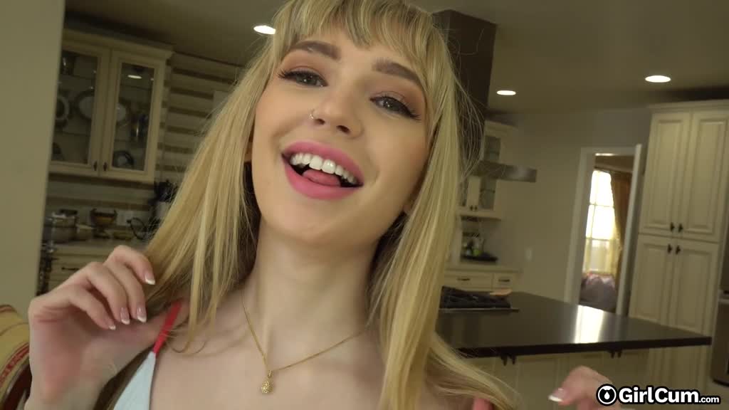 Skinny stepdaughter Mackenzie Moss gets creamy on dad'd fat dick Porn Videos | ePornFap.