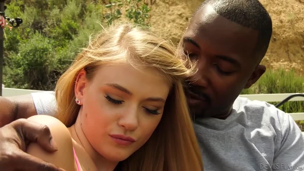 Jealous stepdaughter Hannah Hays is fucked by black stepdad outdoors Porn Videos | ePornFap.