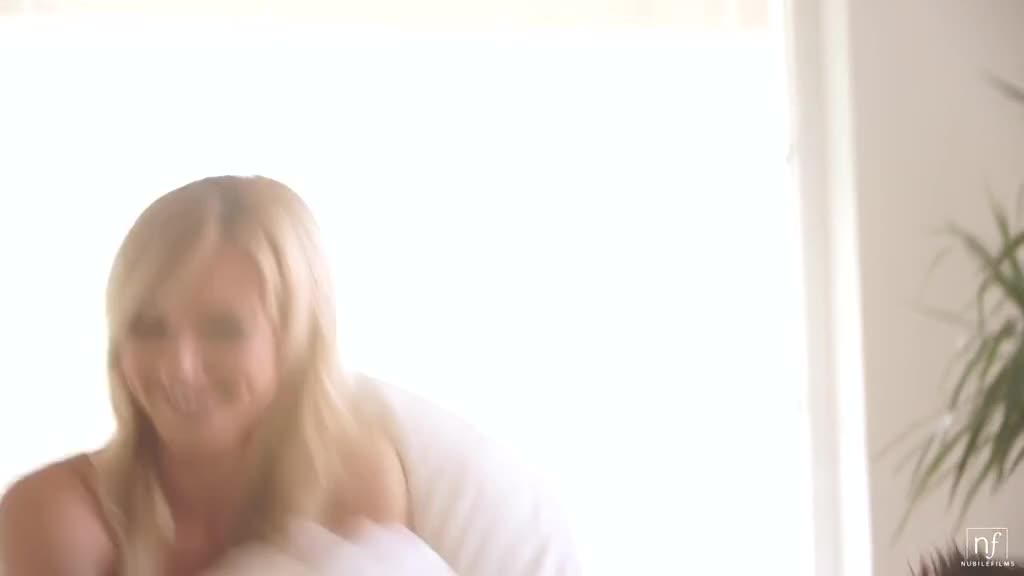 Dreamy blonde Nathaly Cherie is pleased on white sheets Porn Videos | ePornFap.