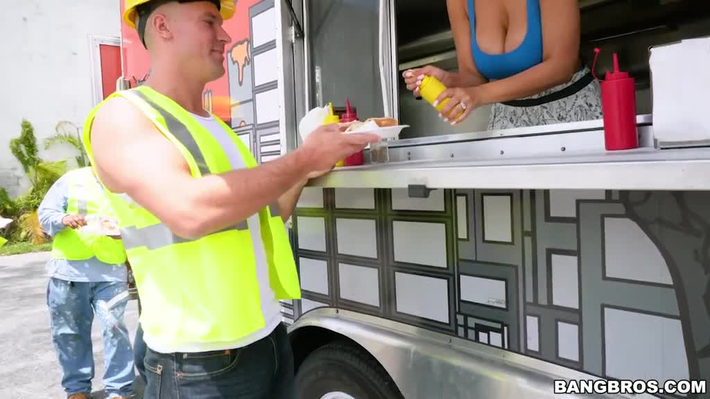 Hot-dog truck slut Bridgette B fucks pleases construction worker with her big tits Porn Videos | ePornFap.