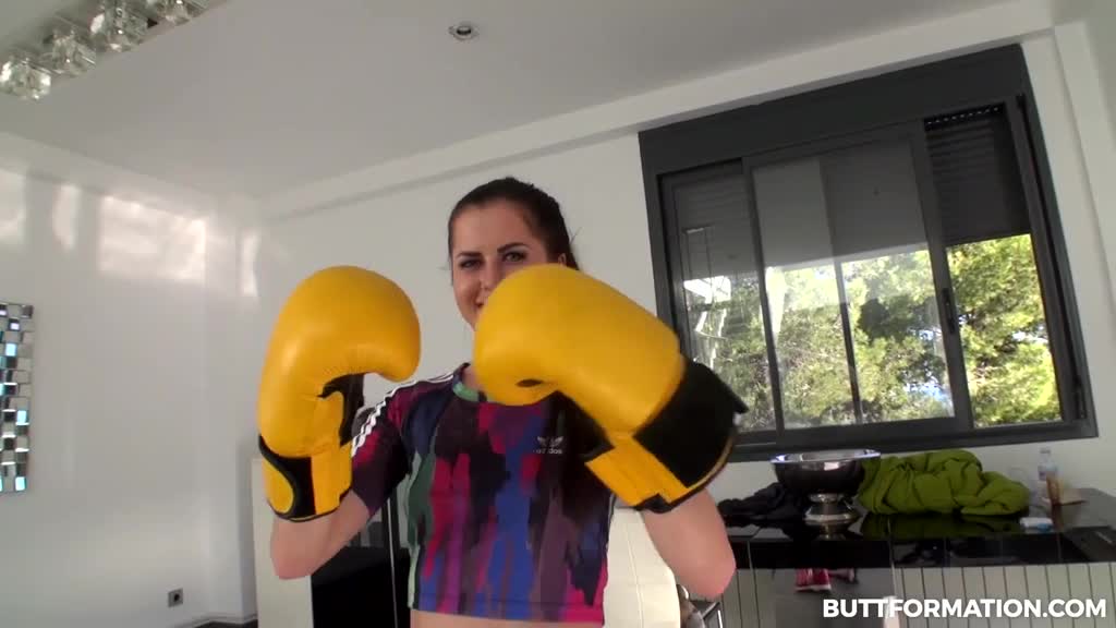 Boxing training ends up with vigorous banging for Cassie Right Porn Videos | ePornFap.