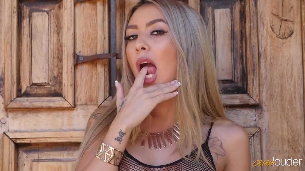 A guy drills Kat Dior's hairy pussy with his huge cock outdoors Porn Videos | ePornFap.