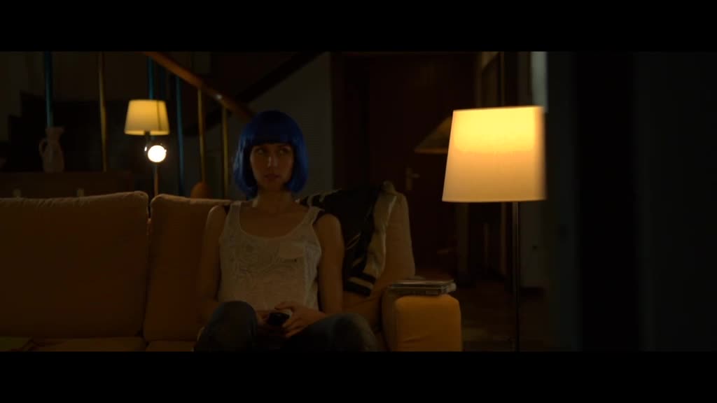 Netflix and chill with blue haired Selina Ak and her boy Alex Ak Porn Videos | ePornFap.