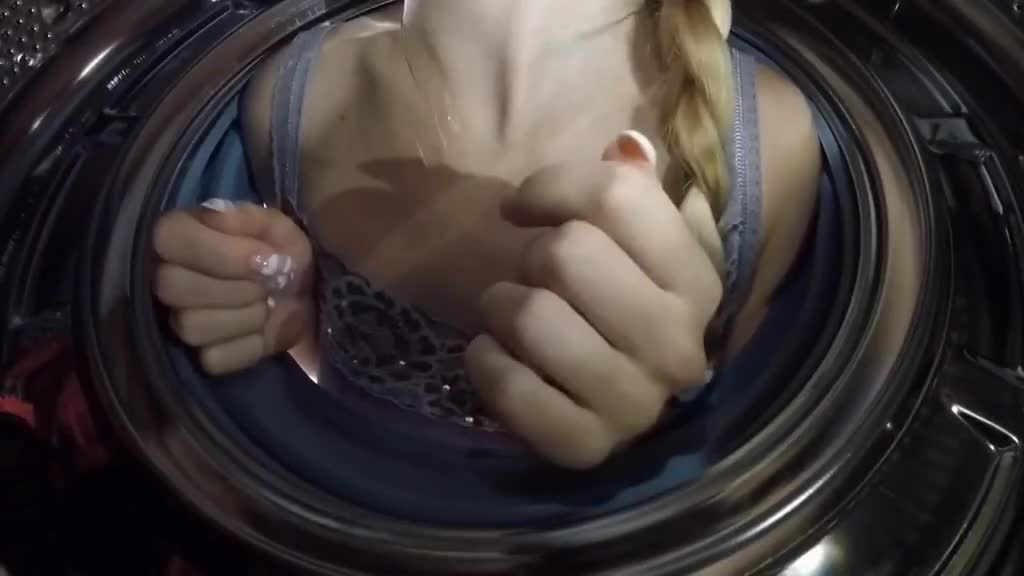 I couldn't resist seeing my sexy sister stuck in the washing machine. Porn Videos | ePornFap.