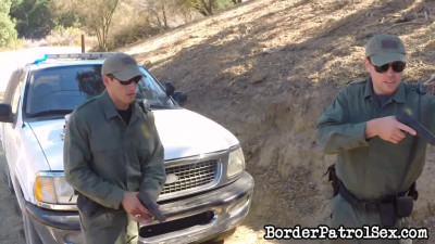 Drug smuggling Russian chick Sandra Luberc is punished by border patrol officer