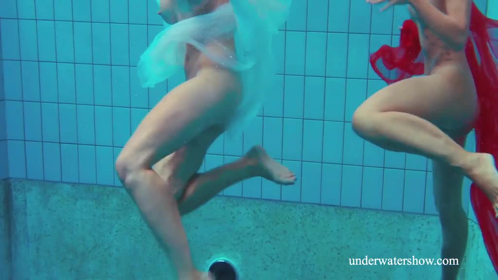 Two lovely girls make angel and demon show underwater Porn Videos | ePornFap.