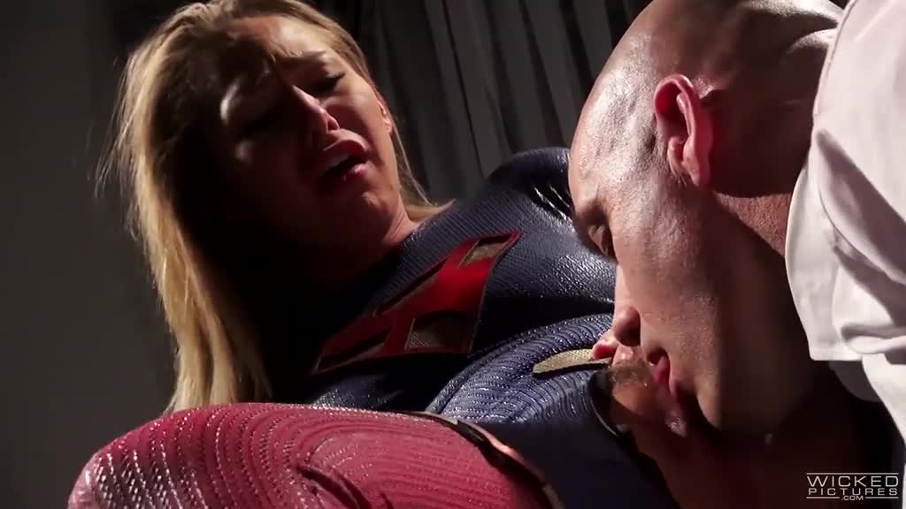 All mighty Supergirl Carter Cruise is being fucked and spunked by Lex Luthor Porn Videos | ePornFap.