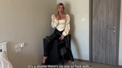 Russian MILF Hungry Kitty in glasses and leather pants got rough fuck by her step-son