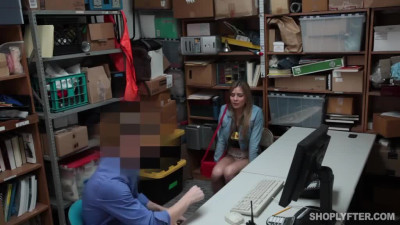 Slender blonde fucked on the table by security guy - ShopLyfter