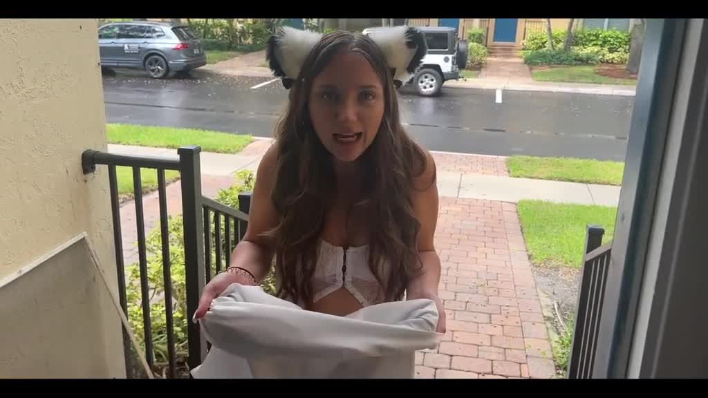 Cute kitty got a juicy creampie from her neighbor instead of Halloween candies. Porn Videos | ePornFap.