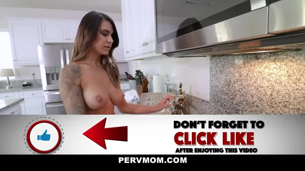 Lustful MILF Alexis Zara is giving her stepson lots of pleasure in the morning Porn Videos | ePornFap.