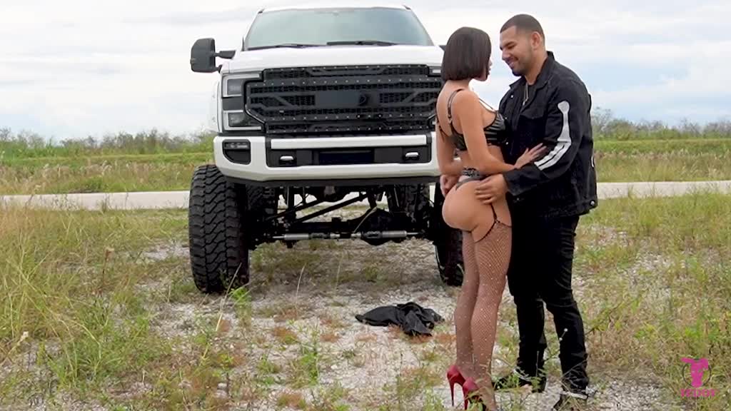 Big booty Latina slut gets roughly fucked in front of his truck Porn Videos | ePornFap.