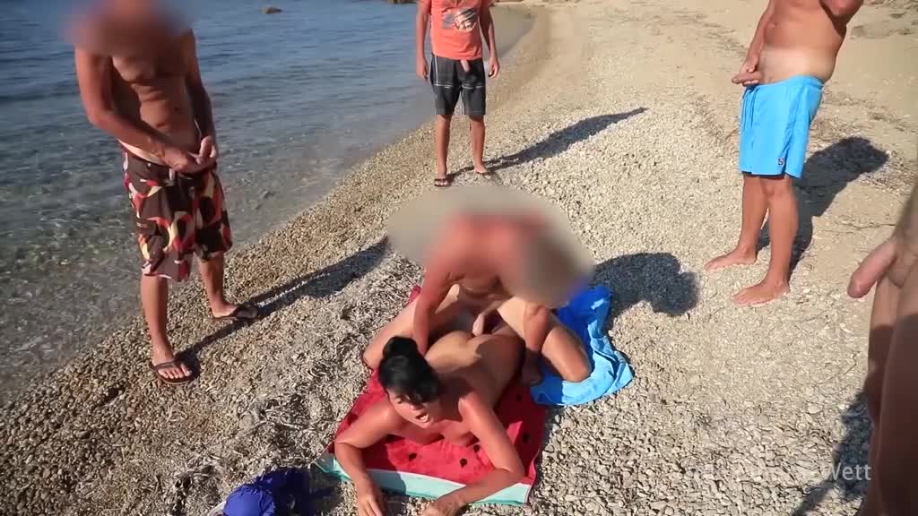 Filthy Milf fucked in both holes by strangers at the beach Porn Videos | ePornFap.