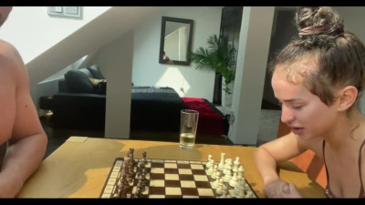 Girl losses Chess round and prepares her pussy for dick drilling