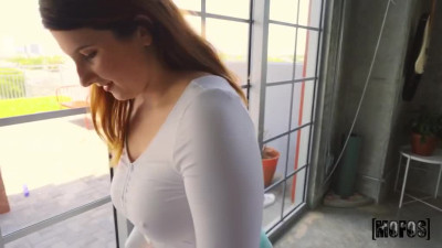 Curvy redhead gets cum in her mouth